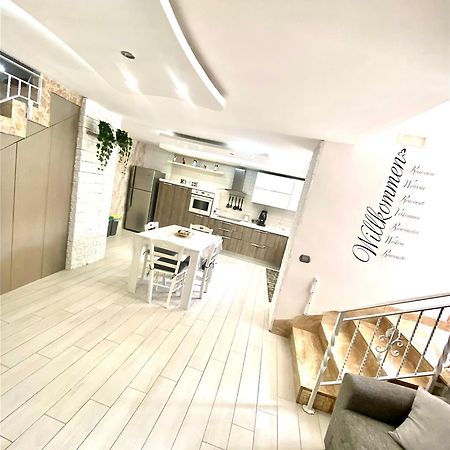 Daly Home Intero Appartamento Mugnano di Napoli Eksteriør bilde